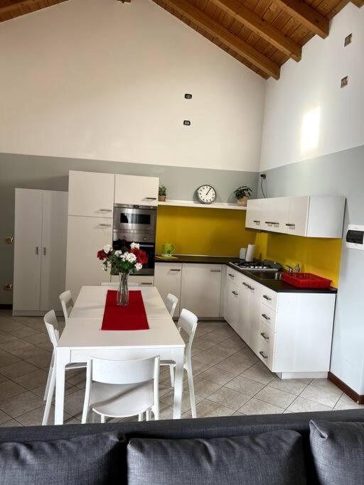 Bakery Home Μπελάτζιο Εξωτερικό φωτογραφία