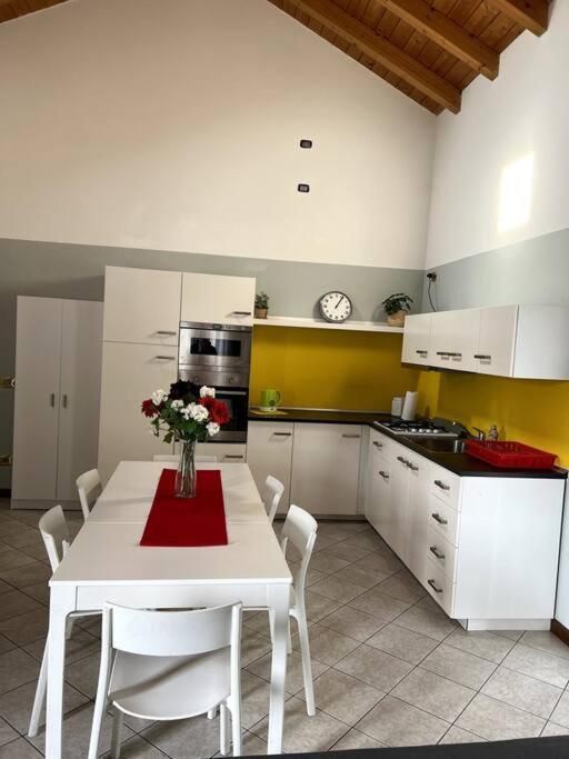 Bakery Home Μπελάτζιο Εξωτερικό φωτογραφία